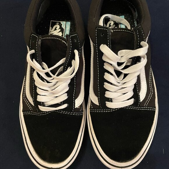 Vans Black and White Sneakers - Picture 3 of 9